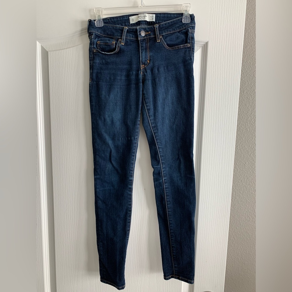 ABERCROMBIE & FITCH DARK STRETCH denim jeans size 0S